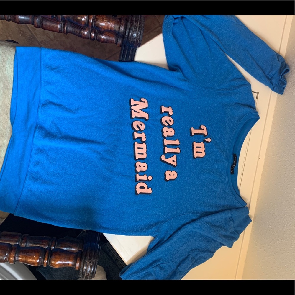 Wild fox long sleeve crew neck